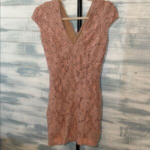 Dress the Population Blush Lace Bodycon Dress Size M Sequin Floral Cocktail Mini